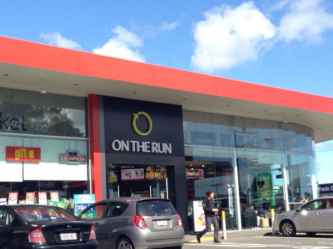 Brumby's Bakery  On The Run - Pubs and Clubs 0