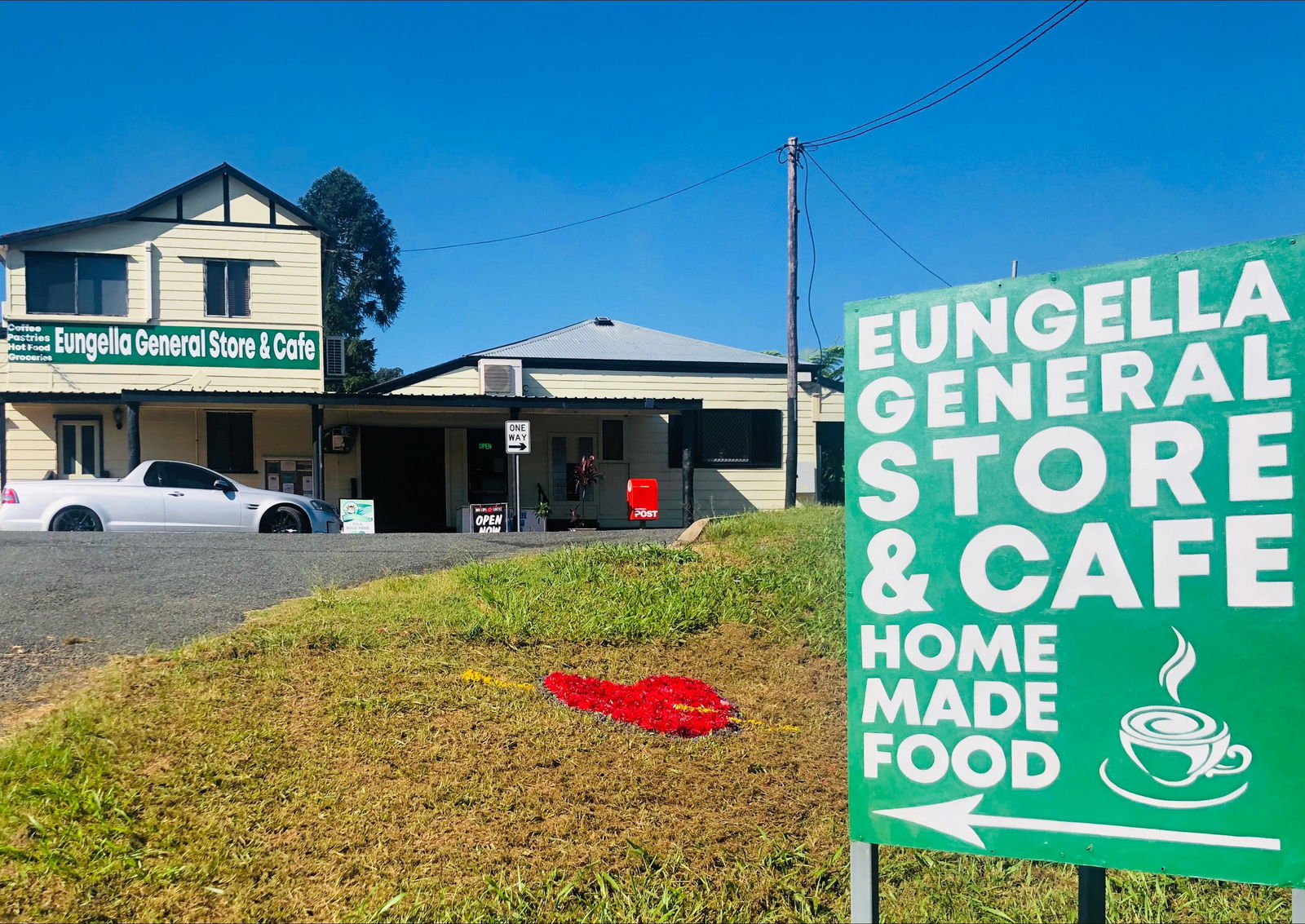Crediton QLD Go Out