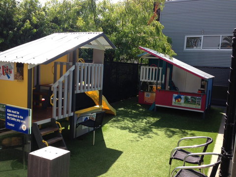 Il Giardino Cafe - Pubs and Clubs 0