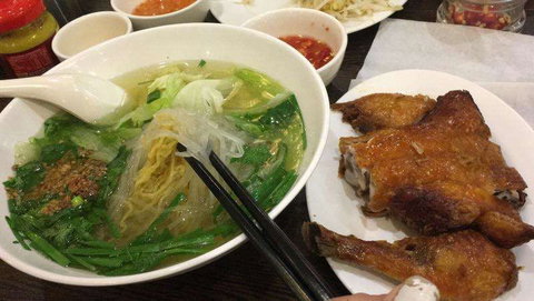 Phuong Nam Noodle House - Go Out 0