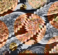 Pizza Commune - Go Out