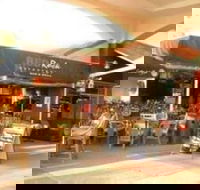 Red Rock Bar  Grill - Pubs and Clubs