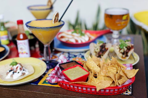 El Camino Cantina - Pubs and Clubs 0
