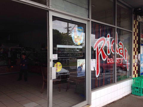 Ridan Bakery - Pubs and Clubs 0