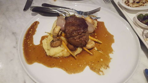 Vela Dining & Bar - Go Out 0