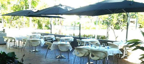 2 Fish Seafood Restaurant - Go Out 1