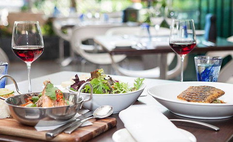 2 Fish Seafood Restaurant - Go Out 5