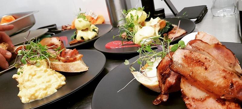 East Gosford NSW Go Out