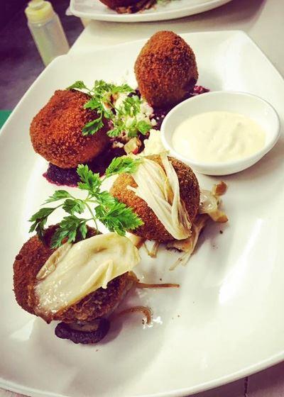 Luscious Organic Cafe & Shop - Pubs and Clubs 10
