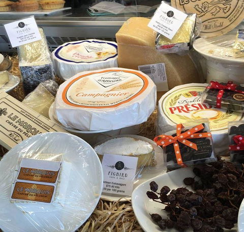 Luscious Organic Cafe & Shop - Pubs and Clubs 7