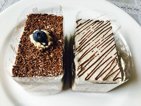 4u Bread N Cake - Pubs and Clubs 0