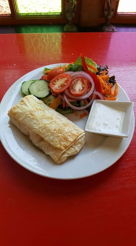 Braisen Hussy Garden Cafe - Go Out 0