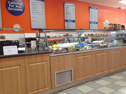 Canterbury Garden Cafe Lounge & Sandwich Bar - Go Out 0