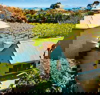 Curlewis Winery - Pubs and Clubs