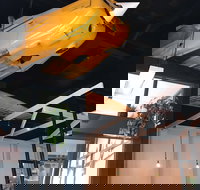 Hangar 4 - Pubs and Clubs