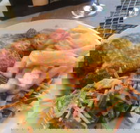 Laurent - Ringwood - Pubs and Clubs