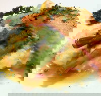 Max Seafood Restaurant - Go Out