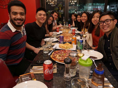 Roza’s Kitchen - Pubs and Clubs 0