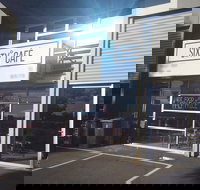 Sixty Cafe - Pubs and Clubs