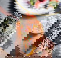 Dilly Daly - Pubs and Clubs