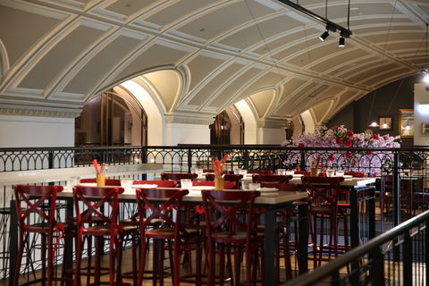 Madame Hanoi - Pubs and Clubs 2