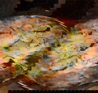 Pizzami - Pubs and Clubs