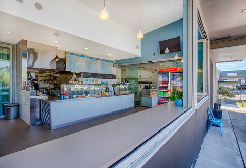 Seafood Works At Sans Souci - Go Out 0