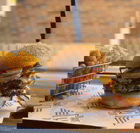 Slide N Shake - Neutral Bay - Go Out