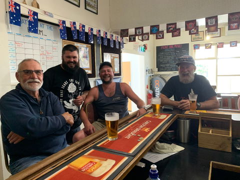 The Bellum Hotel - Pubs and Clubs 1