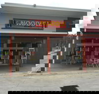 Yang's Place - Pubs and Clubs