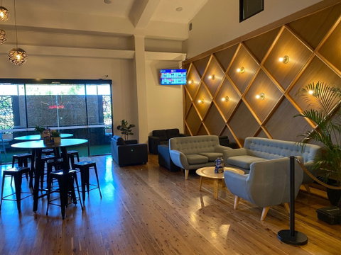 Cazalys Palmerston Club - Pubs and Clubs 2