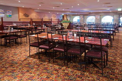 Woodstock Cafe Bar Restaurant - Pubs and Clubs 0