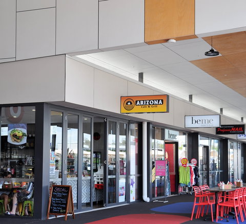 Arizona Cafe - Go Out 1