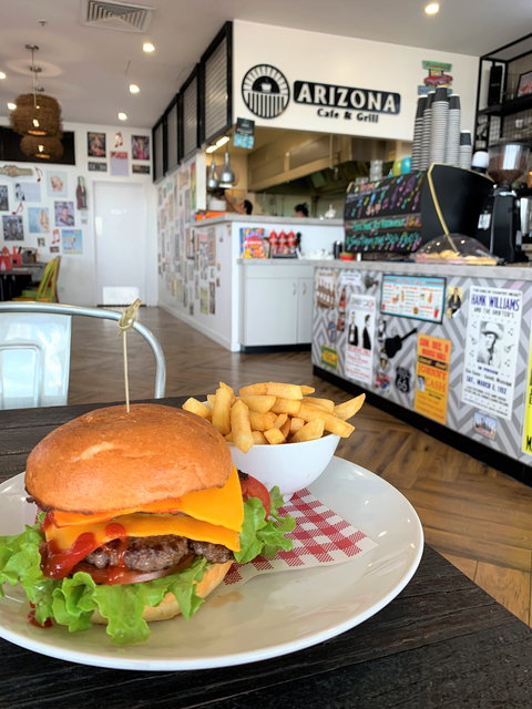 Arizona Cafe - Go Out 2