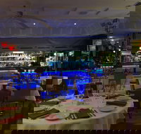 La Piazza Bar  Restaurant - Go Out