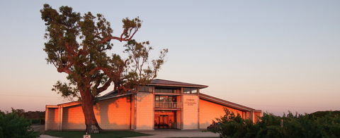 Parker Coonawarra Estate - Pubs and Clubs 1