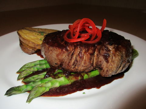 Sails Restaurant - Go Out 0