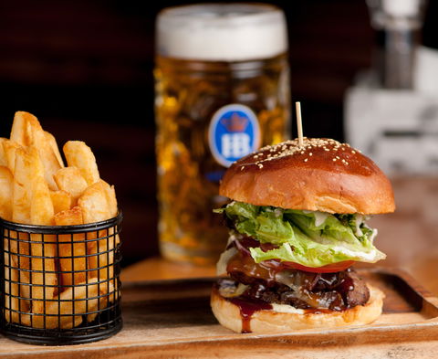 Schnithouse Hilton - Pubs and Clubs 0