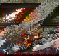 Singlefile Wines - Pubs and Clubs