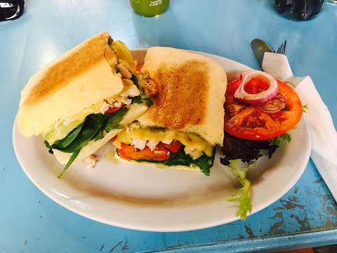 Star Hotel - Go Out 0