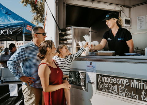 Streaky Bay Fish Fix - Pubs and Clubs 1