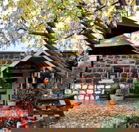 Angullong Cellar Door - Pubs and Clubs
