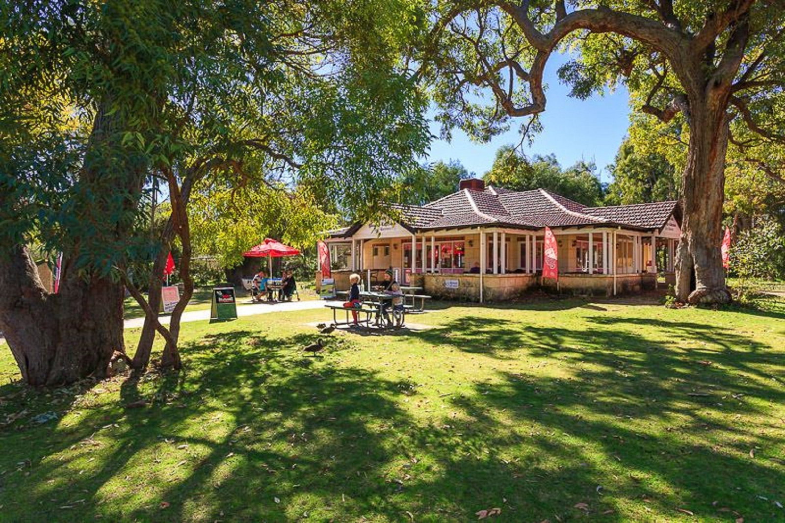 Yanchep WA Pubs and Clubs
