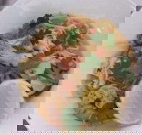 Elliotts Bistro - Pubs and Clubs