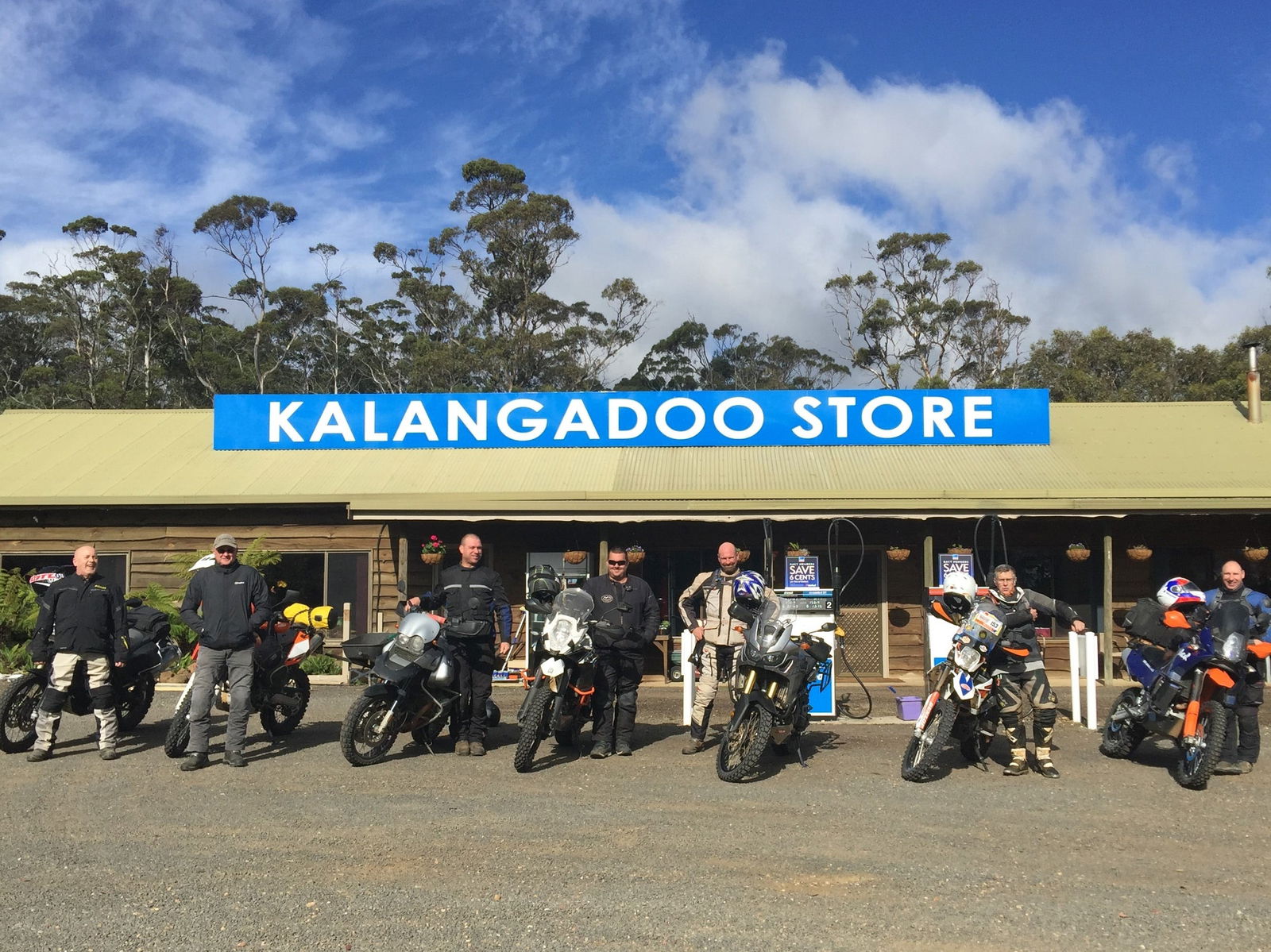 Lake Leake TAS Pubs and Clubs