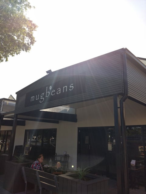 Mugbeans - Go Out 0