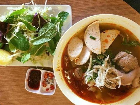 Trang Tien - Pubs and Clubs 0