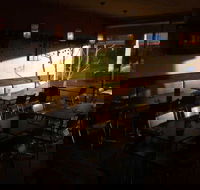 Ghin Thai Cafe Restaurant - Pubs and Clubs