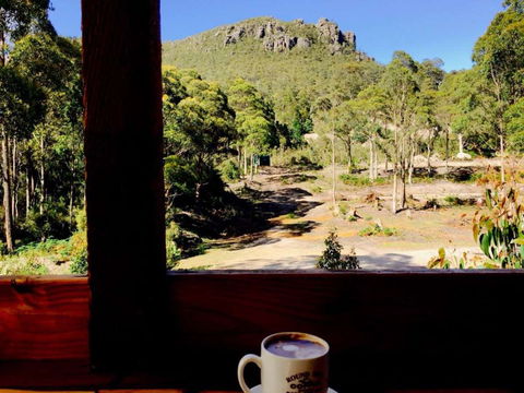 Round Hill Coffee - Go Out 0