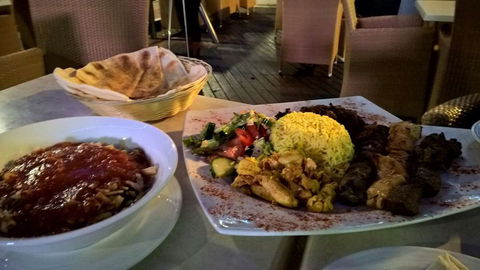 Three Pyramids In Paradise Restaurant & Cafe - Pubs and Clubs 0